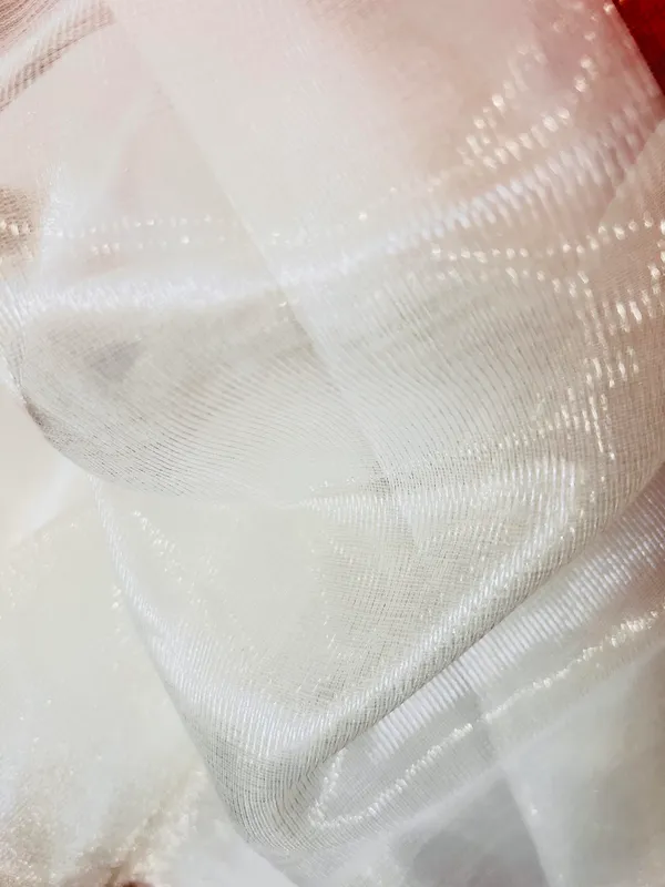 Vayu_Art_&_Crafts_Decoration_Shiny_Tissue_Net_for_Gift_Hampers_Gift_Wraps_Party_Decor,_Backdrop_Decor,_Mandap_Decoration,__5_Metre,_Width_111_CM_,_White