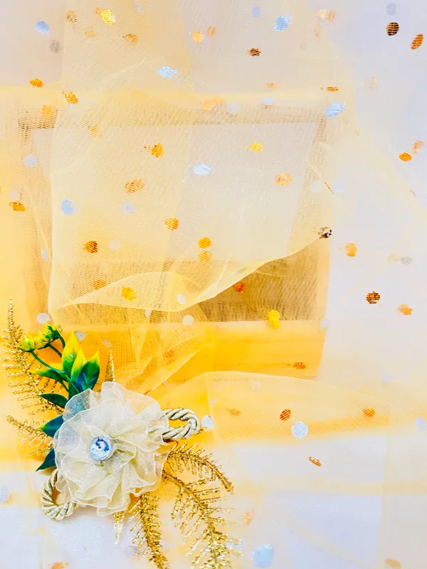 Vayu_Art_&_Crafts_Decoration_Polka_Dot_Net_Fabric_for_Gift_Hampers_Gift_Wraps__Party_Decor,_Backdrop_Decor,_Mandap_Decoration,_5_Metre,_Width_111_CM_,Yellow
