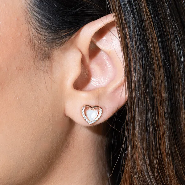 Rose-Gold_Premium_Crowned_Heart_Earrings_For_Unisex