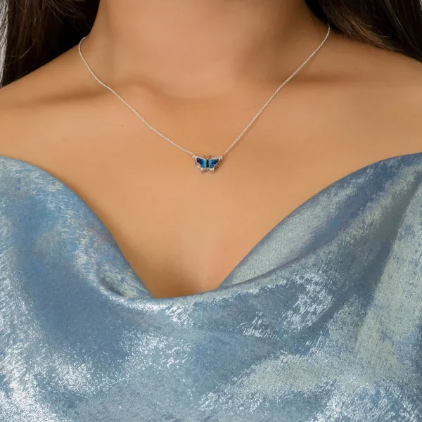 Silver_Premium_Butterfly_Pendant_For_Women