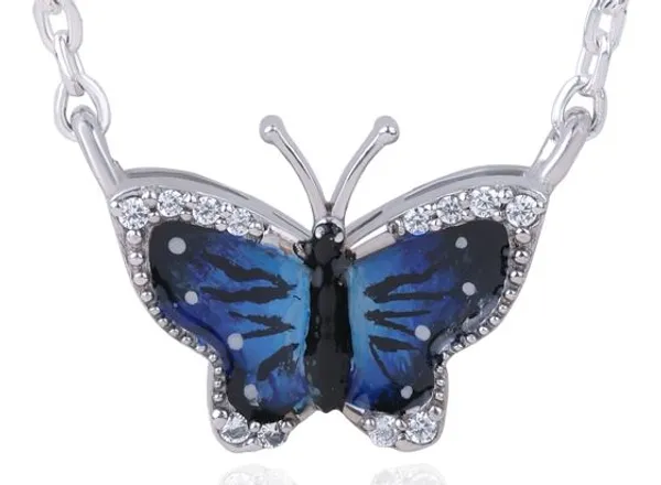 Silver_Premium_Butterfly_Pendant_For_Women