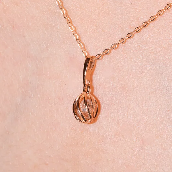 Rose-Gold_Premium_Orb_Of_Elegance_For_Unisex