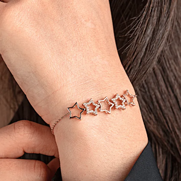 Rose_Gold_Premium_Stellar_Shine_Bracelet_For_Unisex