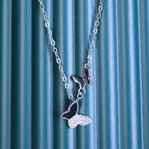 Silver_Premium_Moonlit_Butterfly_Neckchain_For_Unisex