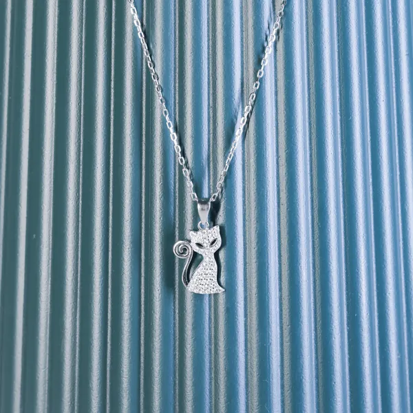 Silver_Premium_Kitty_Pendant_For_Women