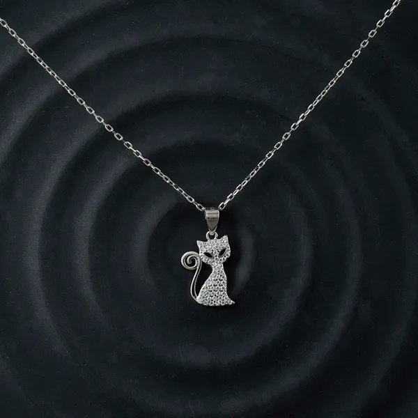 Silver_Premium_Kitty_Pendant_For_Women