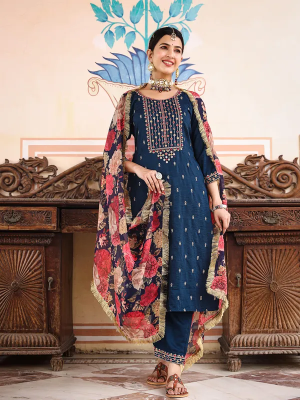 Blue_Silk_blend_Embroidered_3/4_Sleeve_Kurta_Trouser_For_Women