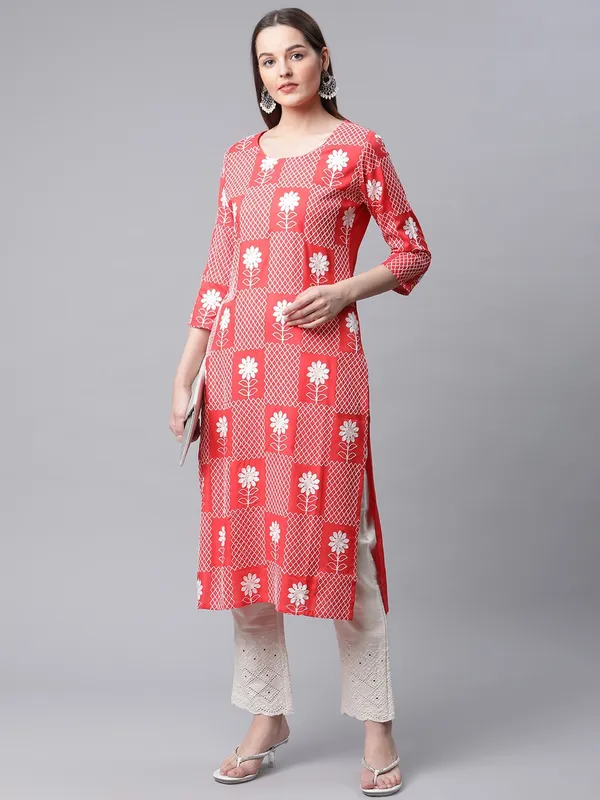 Pink_Viscose_Rayon_Embroidered_3/4_Sleeve_Kurta_Pant_For_Women