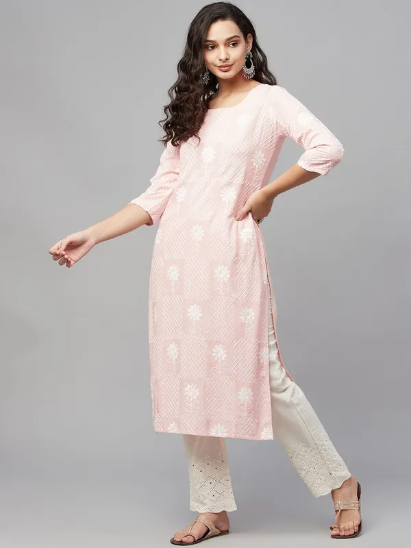 Pink_Viscose_Rayon_Embroidered_3/4_Sleeve_Kurta_Pant_For_Women