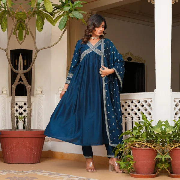 Blue_Muslin_Embroidered_3/4_Sleeve_Kurta_Trouser_For_Women