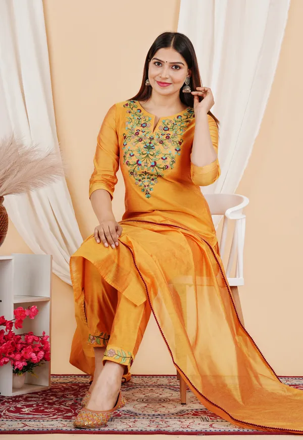 Yellow_Chanderi_Embroidered_3/4_Sleeve_Kurta_Palazzo_For_Women