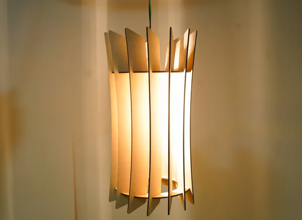 BreezeBloom_–_Curved_Petal_Pendant_Decorative_Ceiling_Hanging_Lantern