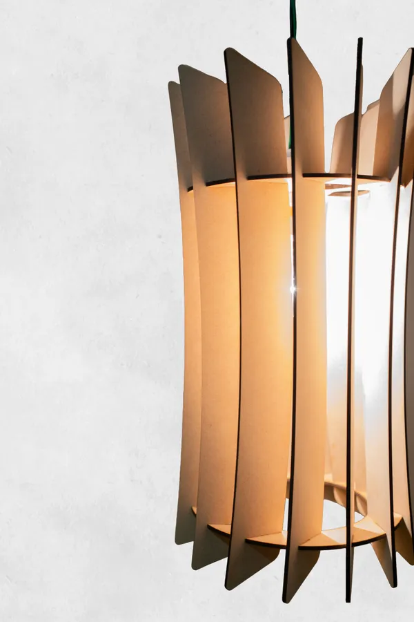 BreezeBloom_–_Curved_Petal_Pendant_Decorative_Ceiling_Hanging_Lantern