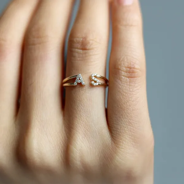 Silver_Plated_Custom_Diamond_Letter_Ring_For_Women