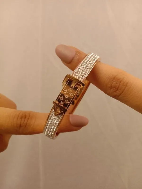 Luxe_Belt_Bracelet