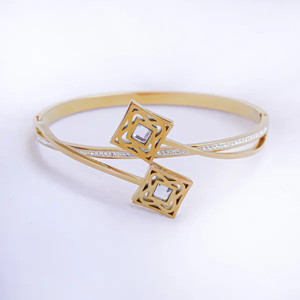 Diamond_Bangle_Bracelet_For_Women_And_Girls