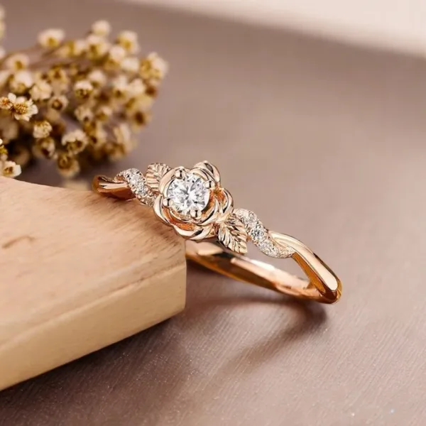 Gold_Plated_Rose_Shape_Proposal_Ring_For_Women