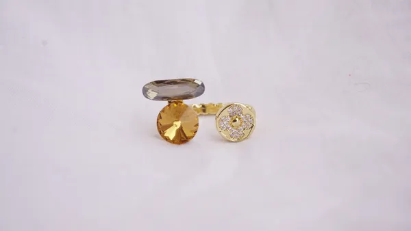 Open_Diamond_Ring