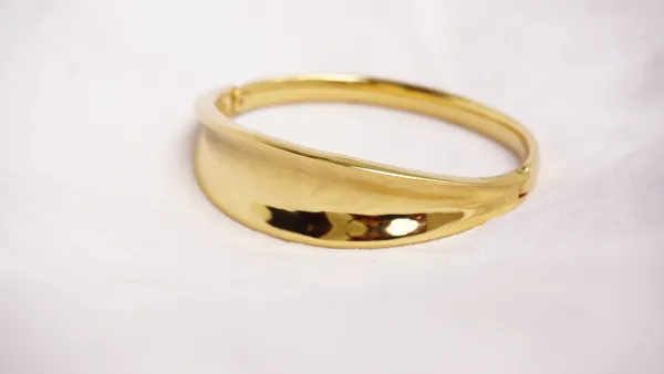 Free_Statement_Cuff_Bracelet