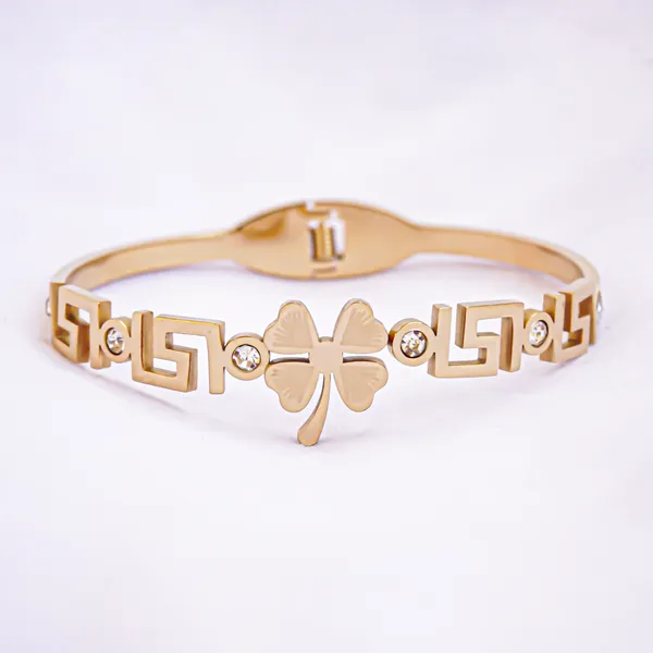 Charm_Flowers_Bangle