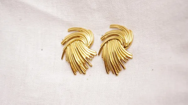 Korean_bali_Dainty_Gold_Hoop_Earrings