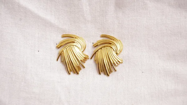 Korean_bali_Dainty_Gold_Hoop_Earrings