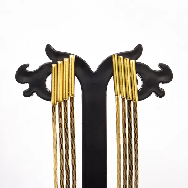 Rectangular_Tassle_Earring