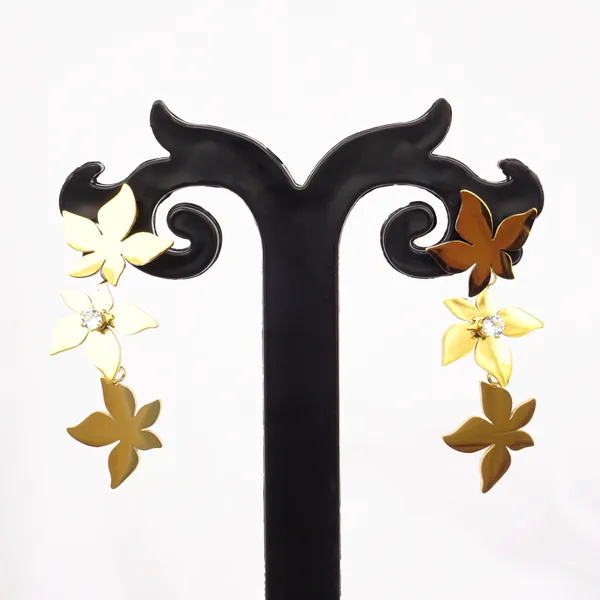 Golden_Statement_Flower_Drop_Earrings