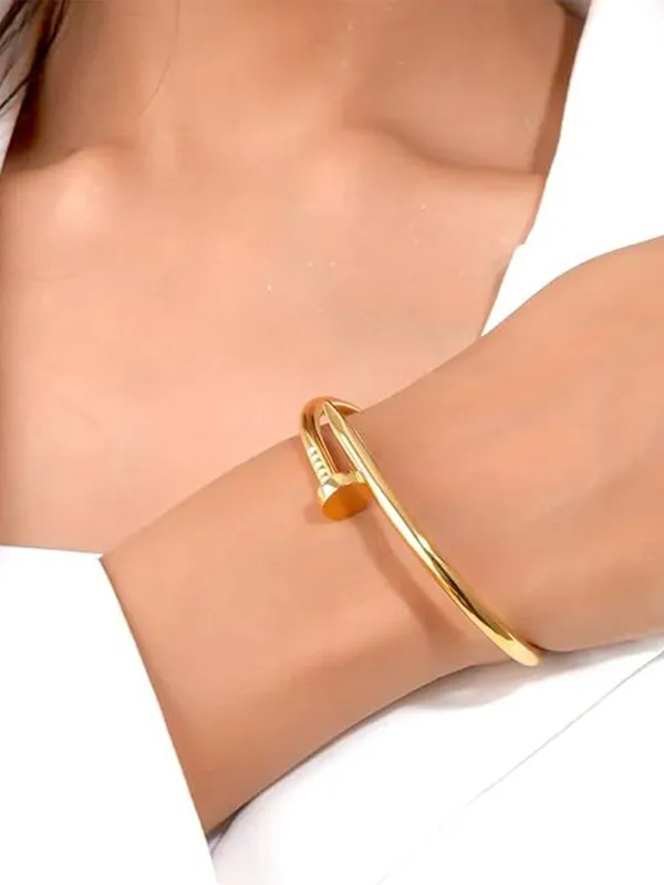 Nail_Bracelet_For_Women