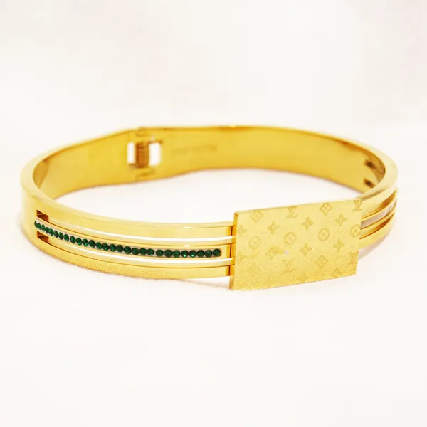 Emerald_Green_Crystal_Bracelet