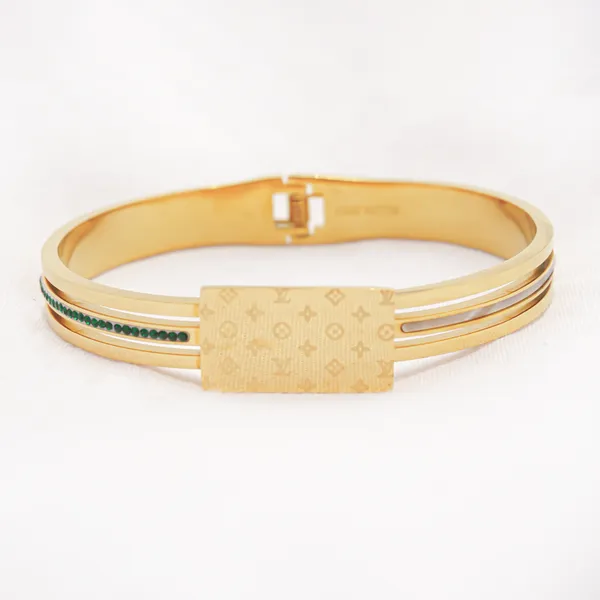 Emerald_Green_Crystal_Bracelet