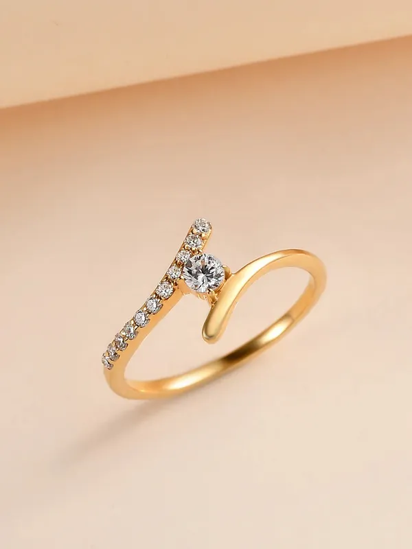 Solitaire_Crossover_Diamond_Ring