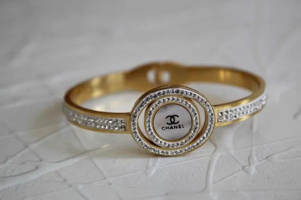 Chanel_Women's_Bracelet
