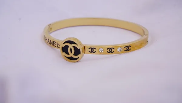 Stainless_Steel_Brand_Bangle