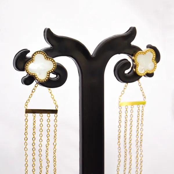 Invisible_clip_on_earrings