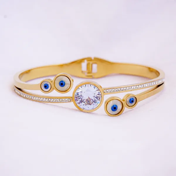 Evil_eye_with_stone_anti_tarnish_bracelet