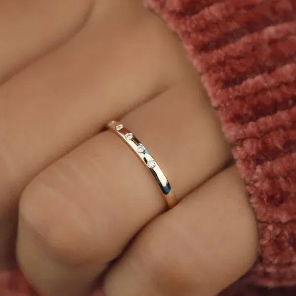 5_Stone_Star_Dust_Diamond_Rings