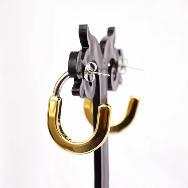 C_Shape_Drop_Earrings