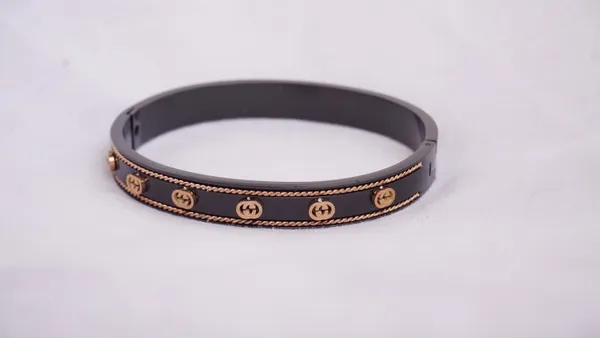 Gucci_Bracelet_For_Women