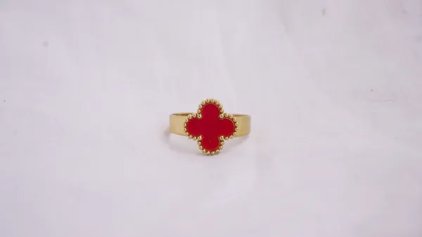 Casual_Ring_For_Women_&_Girls_Gold_Plated_Ring