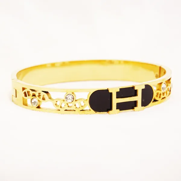Bangle_with_Black_Enamel_and_Crystal_Details