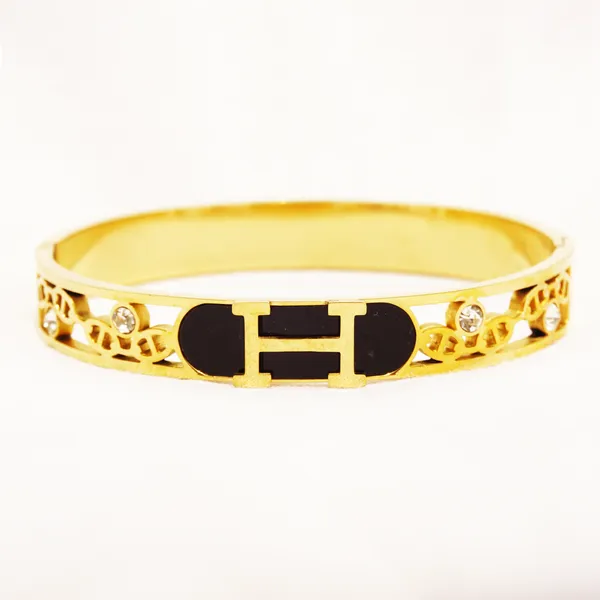 Bangle_with_Black_Enamel_and_Crystal_Details