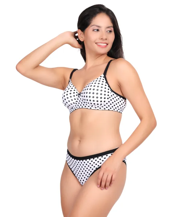 White_Lingerie_Set_For_Women_|_Polyamide_Polka_Padded