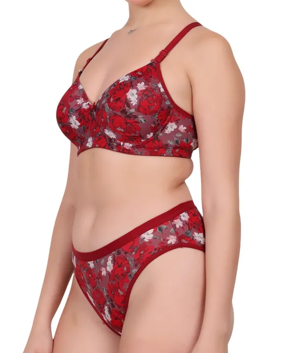 Red_Lingerie_Set_For_Women_|_Polyamide_Flower_Design