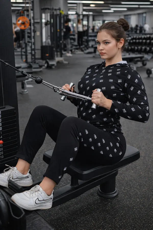ADAAISTIC_SPORTS_LYCRA_GYM_TRACKSUIT_FOR_WOMEN