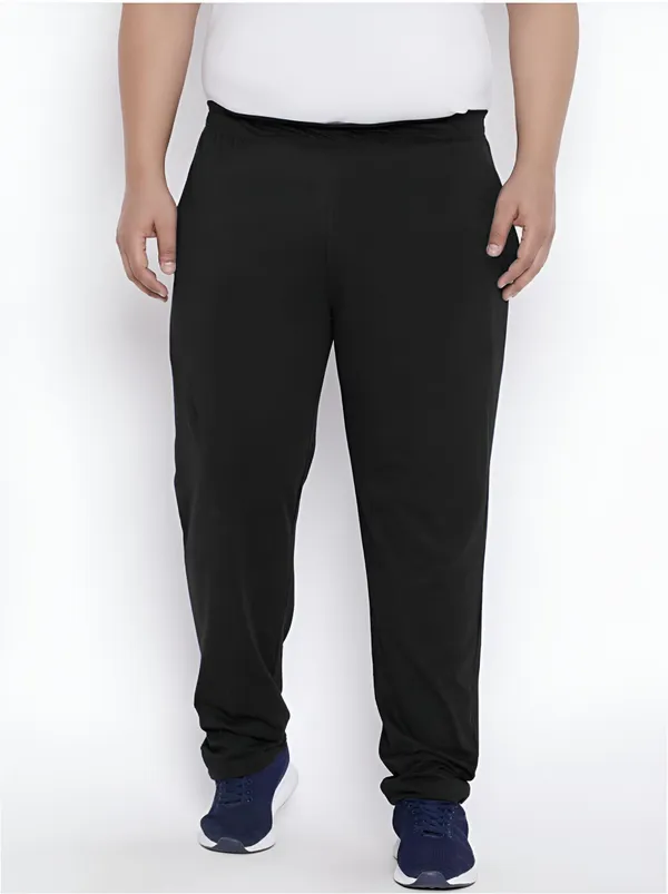 Black_Cotton_Blend_Fleece_Elastic_Solid_Track_Pant_For_Men