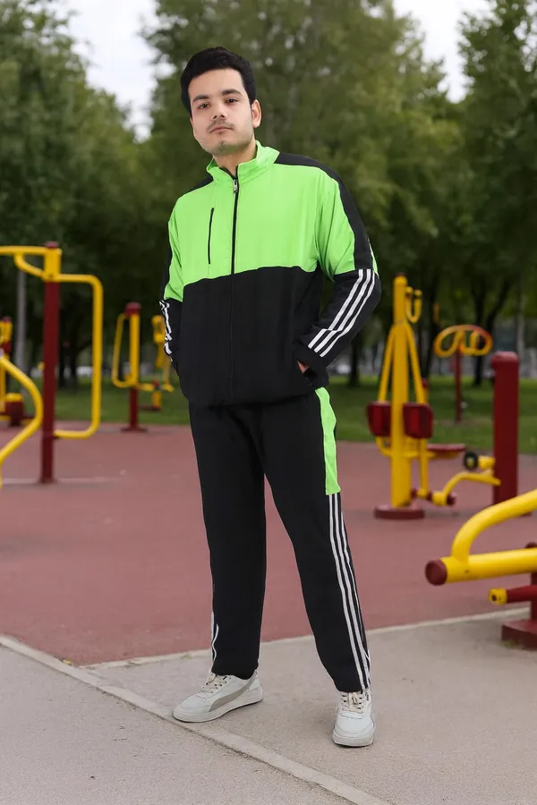 Green_Lycra_Blend_Polyester_Zip_Solid_Track_Suit_For_Men