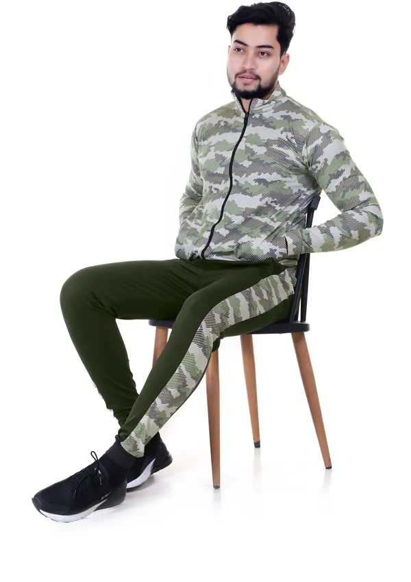 Green_Lycra_Blend_Regular_Track_Suit_For_Men