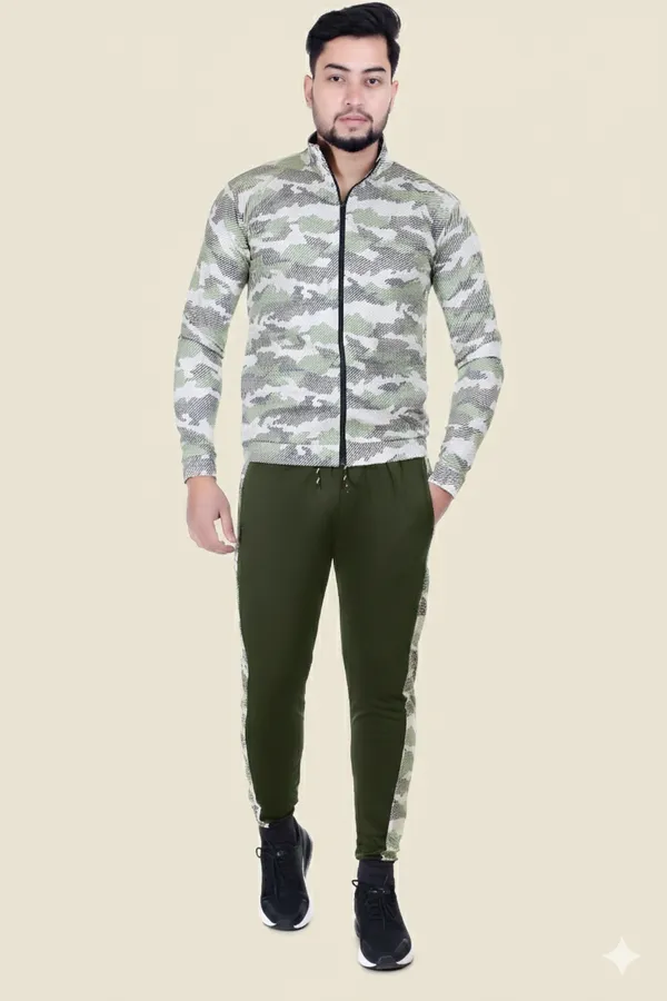 Green_Lycra_Blend_Regular_Track_Suit_For_Men