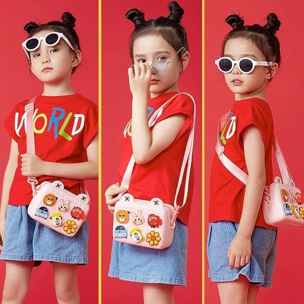 Multicolor_Kids_Cartoon_Silicon_Crossbody_Bag_(18.2_X_7.2_X_15_Cm)